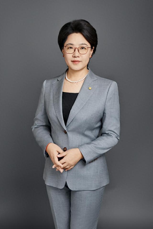 孙冬青 东亚前海证券总经理
