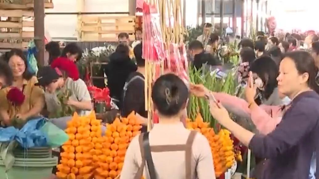 广州地铁5号线变年花专列