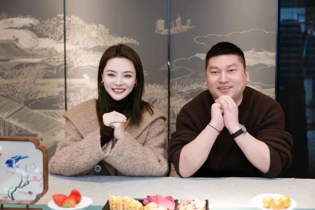 袁晶（左）与曹正杰