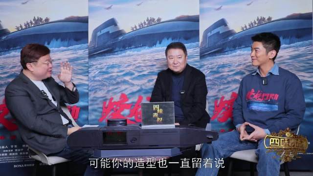 《蛟龙行动》作为《红海行动》的续集…