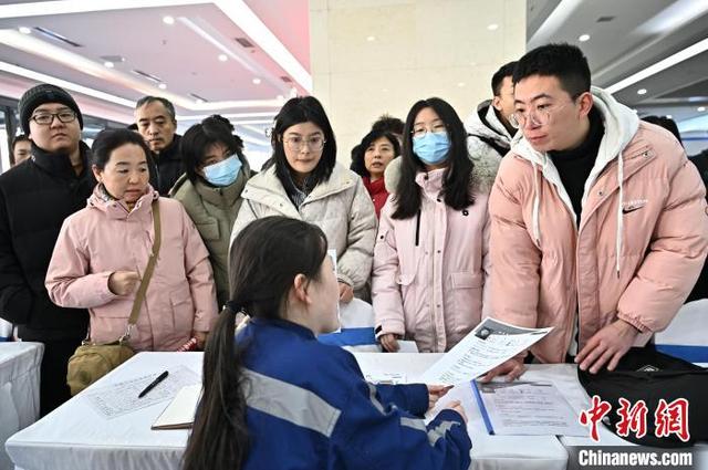 招聘会计最新招聘信息_招聘会的信息去哪里找_招聘会