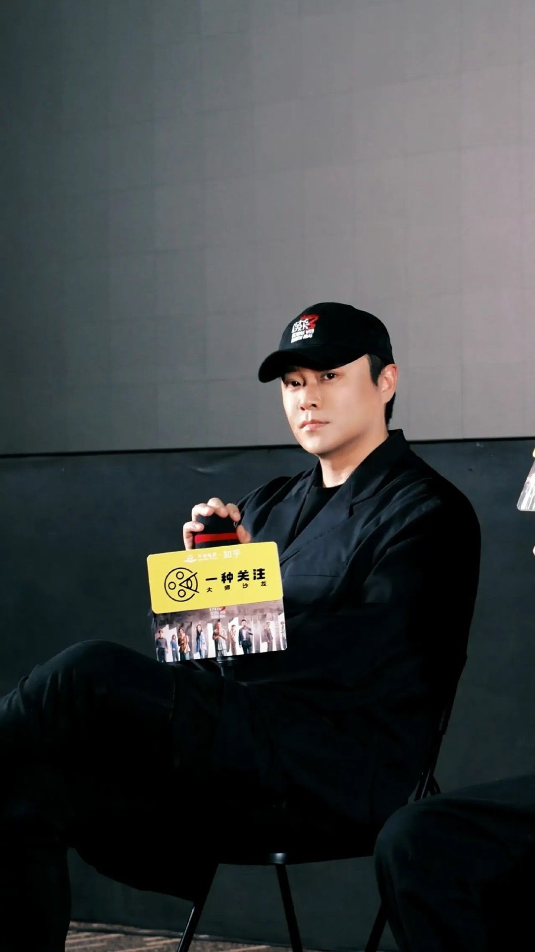 都说光线今年凭借《哪吒2》大赚特赚，但要说电影赚钱，那陈思诚无人能及