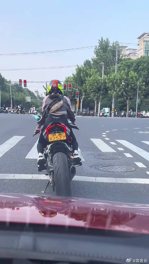 天的杜卡迪太可怕了