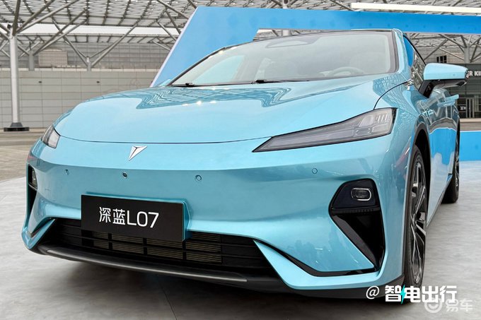 长安深蓝：新L07/S07降价了！16W上华为智驾！