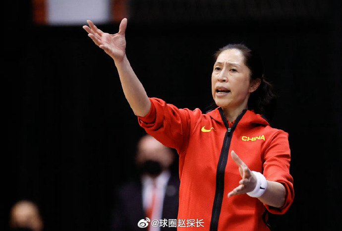 据@球圈赵探长 ：郑薇指导将离开中国女篮教练组…