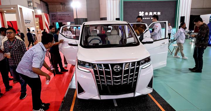 印尼国际车展上的中国汽车