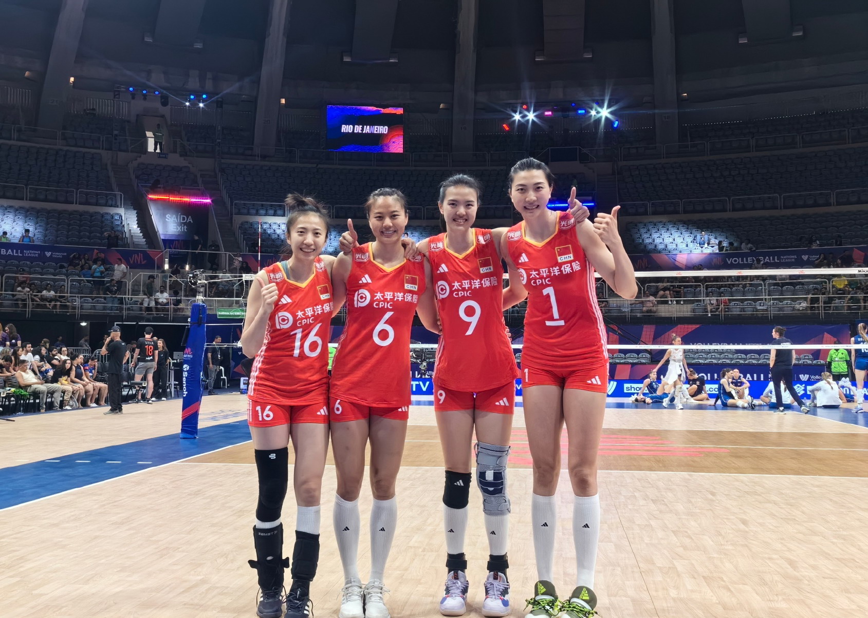 今日！cctv5直播nba+英超曼城，app转中国女排张常宁PK丁霞+皇马