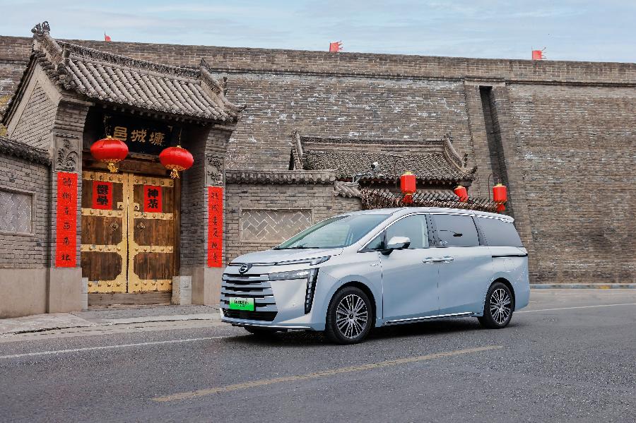 限时一口价20.98万元，传祺E8 PRO+上市