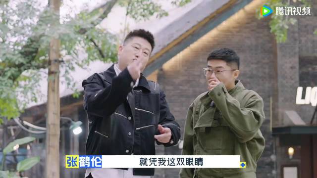 这场景真是让人头皮发麻！口水四溅的猫鼠游戏，看的我一度想躲到屏幕外