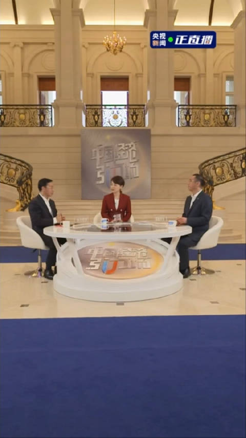 靳总阐释了“高阶智驾”的真正含义：华为乾崑于2024年首倡…