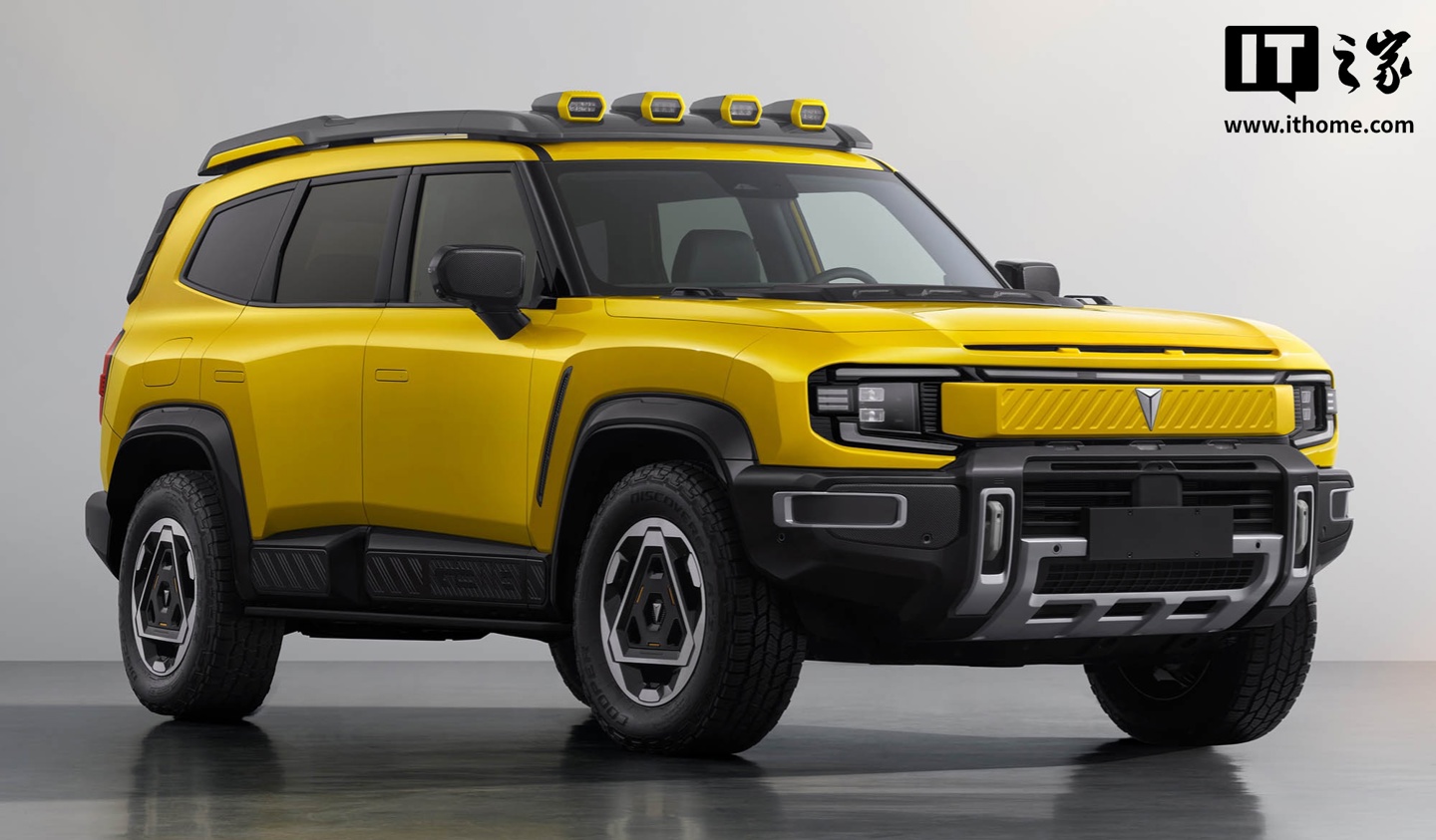 长安深蓝 G318 越野车无忧穿越版申报图公布，售价 31.8 万元