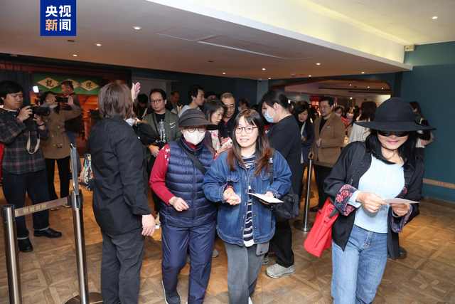 △香港影院观影现场火爆