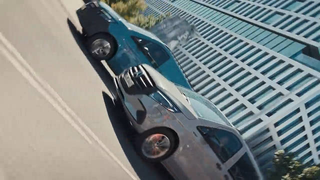 奔驰eVito电动威霆全家福TVC，又一条自曝厢货身份的铁证 不过话说回来…