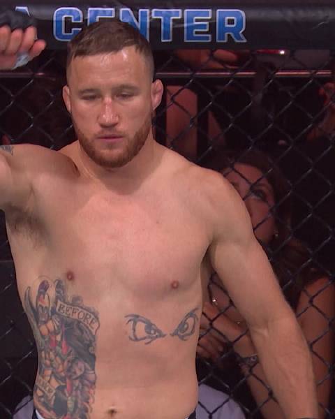 出其不意杀手锏：谁能想到盖奇的武器库里还有这样一腿KO？