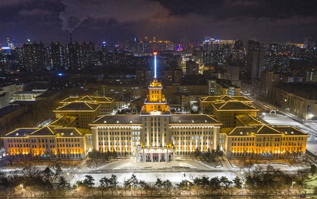 哈尔滨工业大学。 视觉中国 图