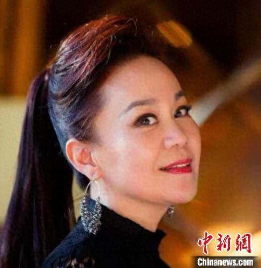 图为歌唱家吴静。(资料图) 吴静供图