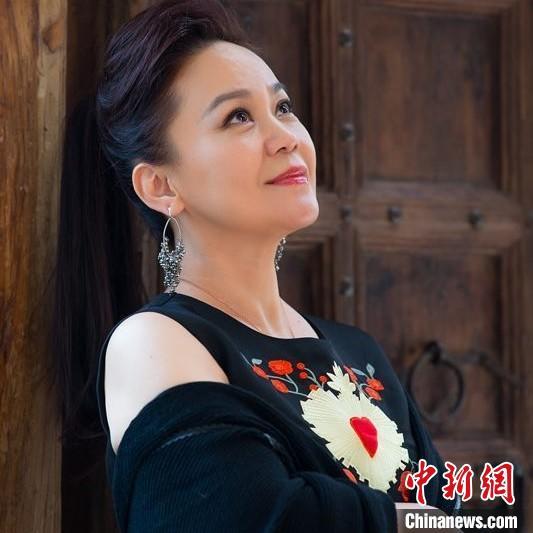 图为歌唱家吴静。(资料图) 吴静供图