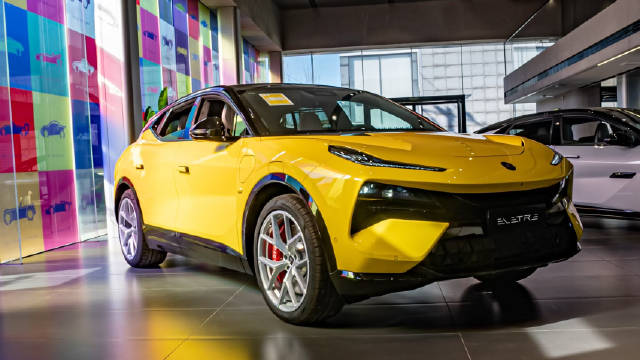 路特斯跑车降到50万级 还有无图NOA 保时捷都不香了？