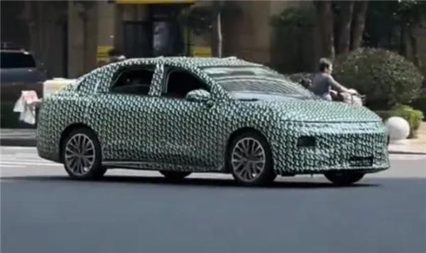 每日车圈新鲜事：比亚迪市值1.16万亿元|零跑B01谍照曝光|GL8陆尚预告图出炉