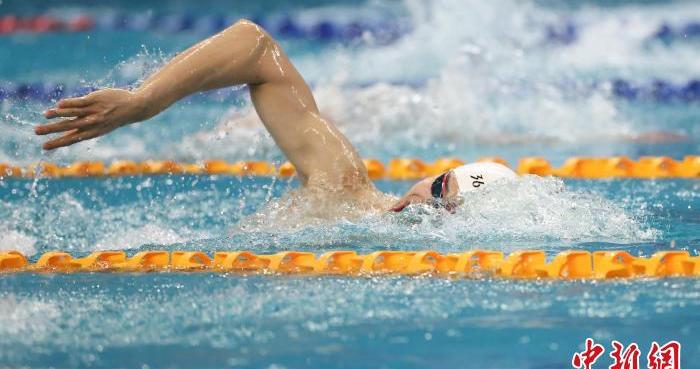 全国春季游泳锦标赛：孙佳俊、余依婷夺冠 孙杨摘银