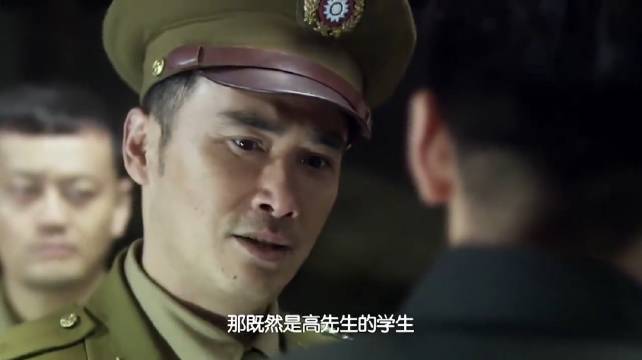 风筝：六哥真霸气！田湖嘚瑟，上去就是一个耳光：给我立正说话