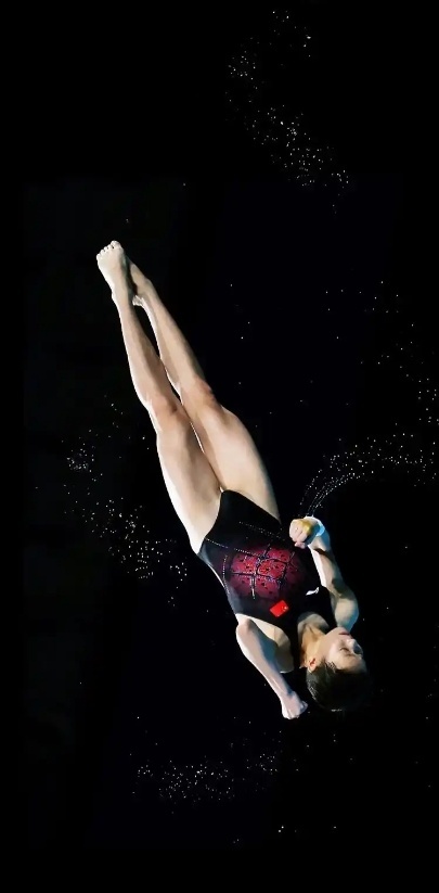 全红婵18岁生日，跳水天才创造无数辉煌成就