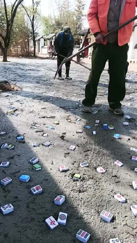 用麻将铺路，这些人的脑洞真大！