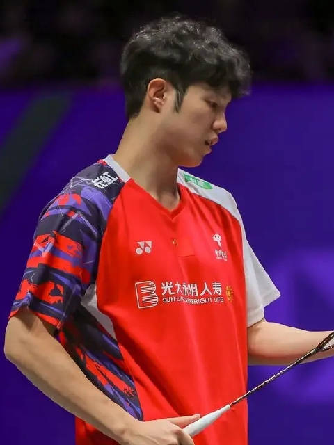 何济霆被女友爆料骂队友、教练！聊天记录曝光，甚至还参与赌博