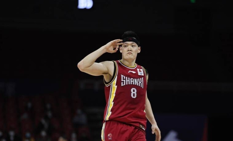 山西男篮不受待见，徐杰任骏飞获肯定，刘维伟被老婆锤，涉及杨鸣