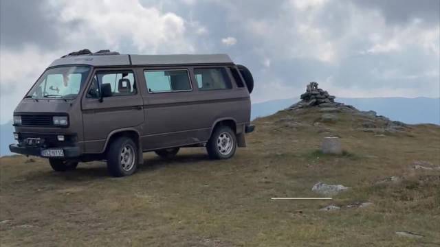 大众T3 Syncro四驱Westfalia升顶露营车芬兰车主的罗马尼亚之旅，素材没少拍…