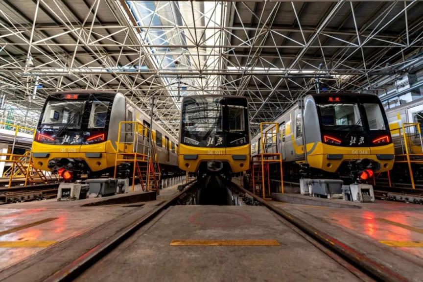 北京地铁6号线“大黄蜂”上新，服务设施大升级