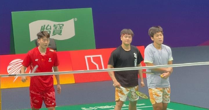 《宁波晚报》：何济霆未现身亚锦赛训练场 张军真的要查办他？