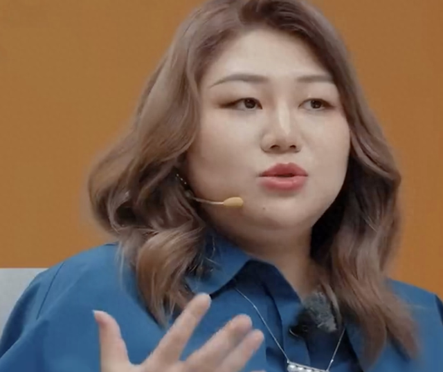 杨天真揭艺人官宣恋情被骂原因