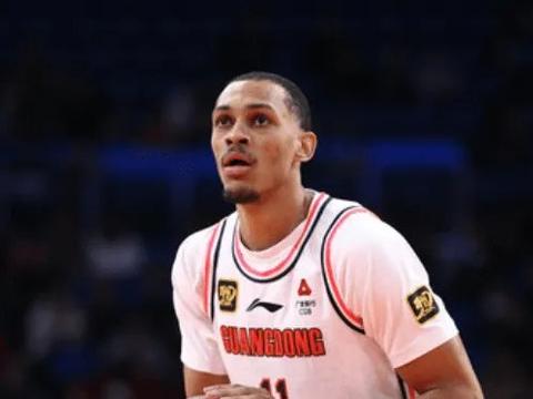 广东加时103-104不敌上海 球员评价：4人优秀，3人及格，3人低迷