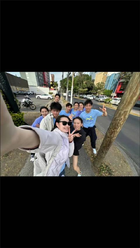 新鲜陈芋汐，与昌雅妮、王宗源、卢为、掌敏洁等人的合照