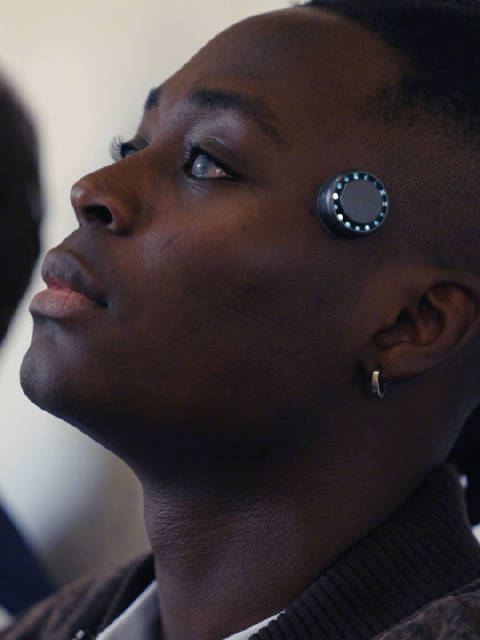 酷！黑镜第七季的户外特别概念宣传！一共6集，坐等今天下午3点开播！