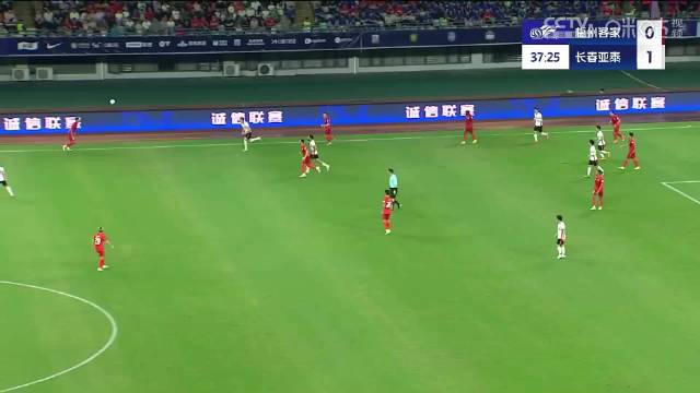 开场仅5分钟，贝里奇反越位助攻奥莫伊胡安弗单刀破门