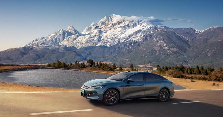 双旗舰车型亮相中高端汽车市场 比亚迪汉L与唐L正式上市