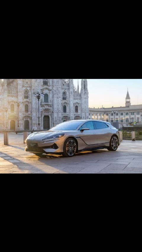 中国豪华车杀入欧洲！腾势Z9GT米兰秀肌肉，网友：这波操作666！