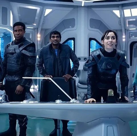 《黑镜》杀回来了，8.8分没让人失望