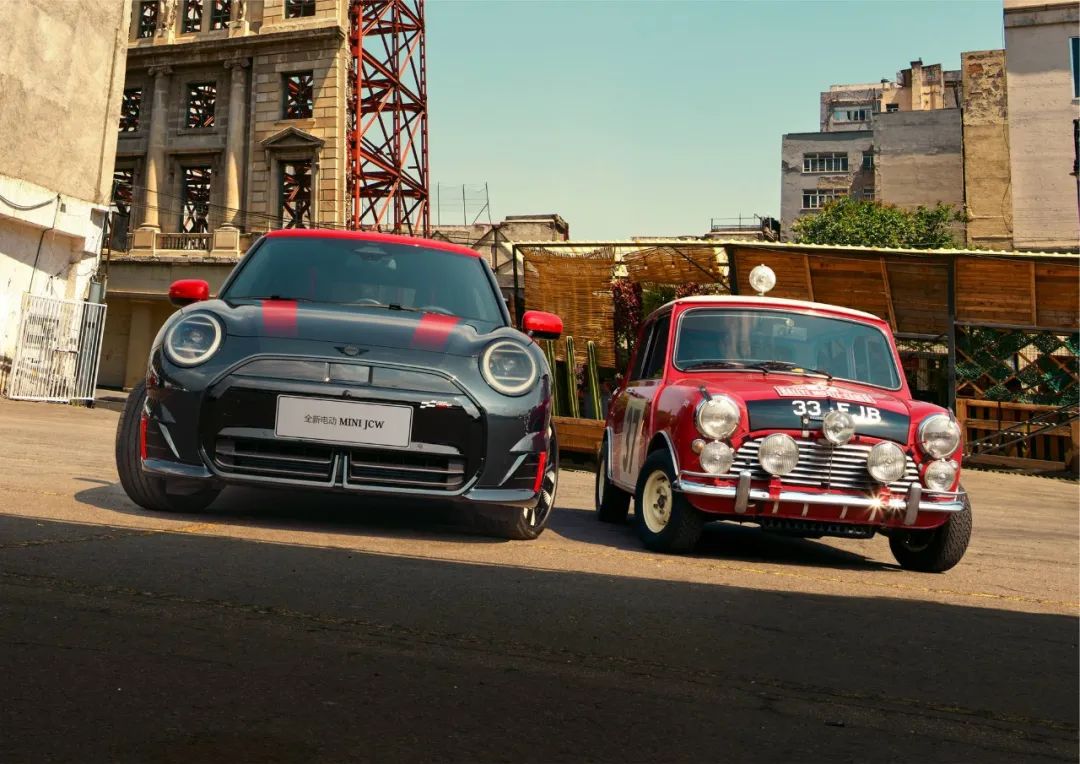 风靡全球的德系小钢炮！首推电动性能版车型