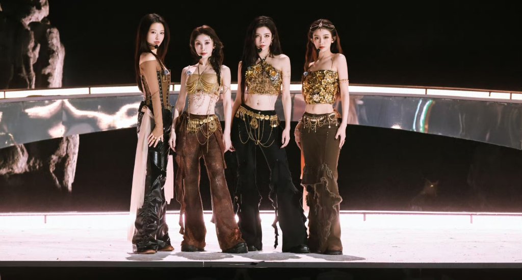 宋妍霏组二公舞台表演的《舞娘》