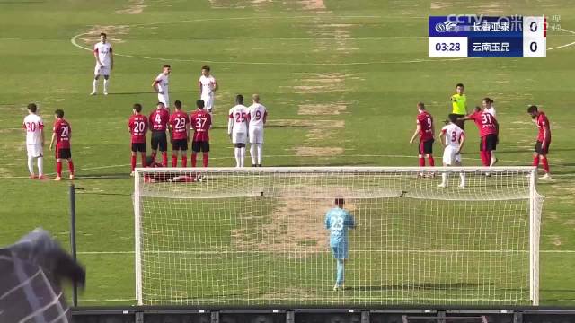 中超第8轮，长春亚泰主场迎战云南玉昆，贝里奇中柱，谭龙染黄…