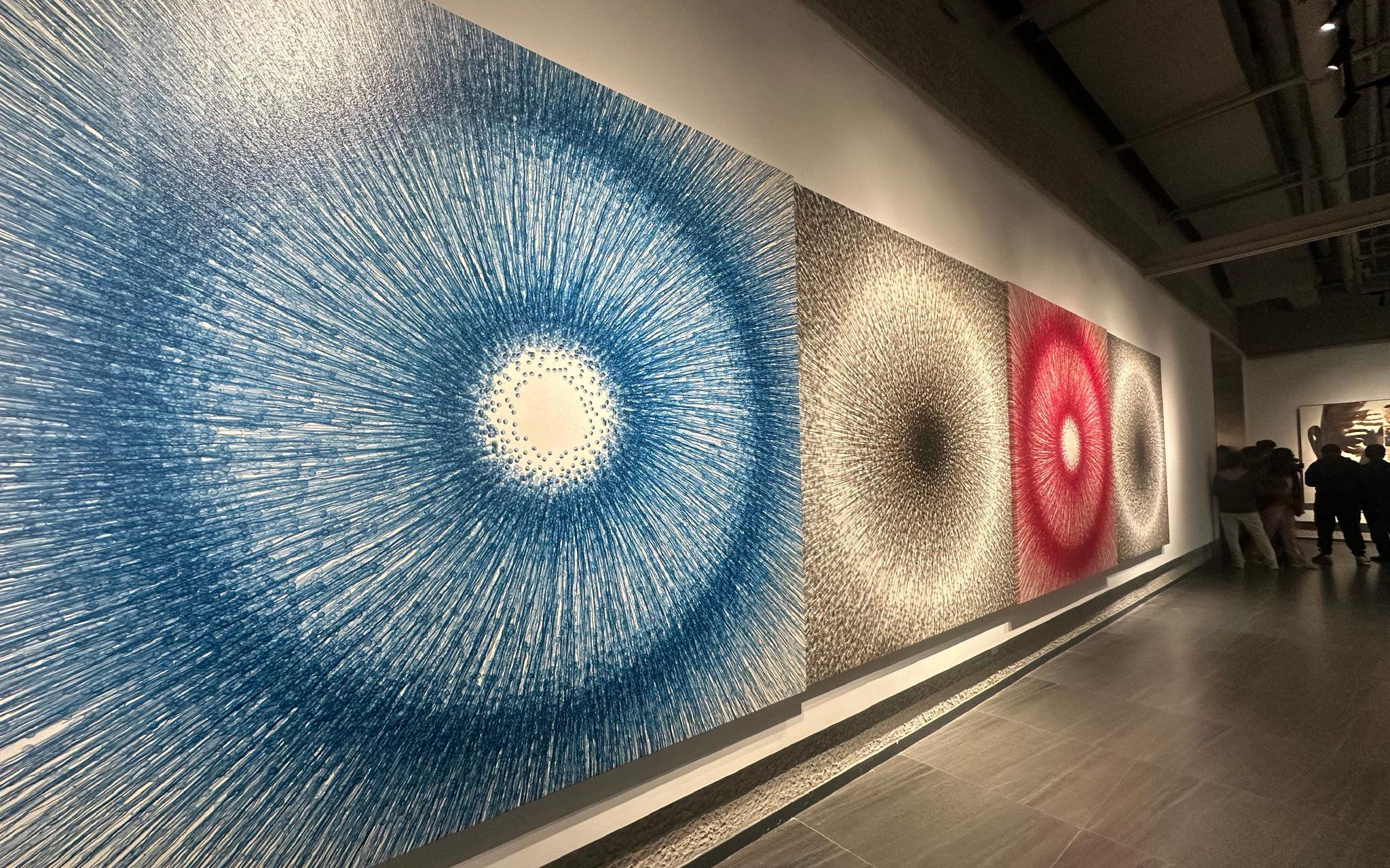 4月26日下午,《新時代的回聲:北京電影學院當代藝術五人展》正式開展。 新京報記者劉洋 攝