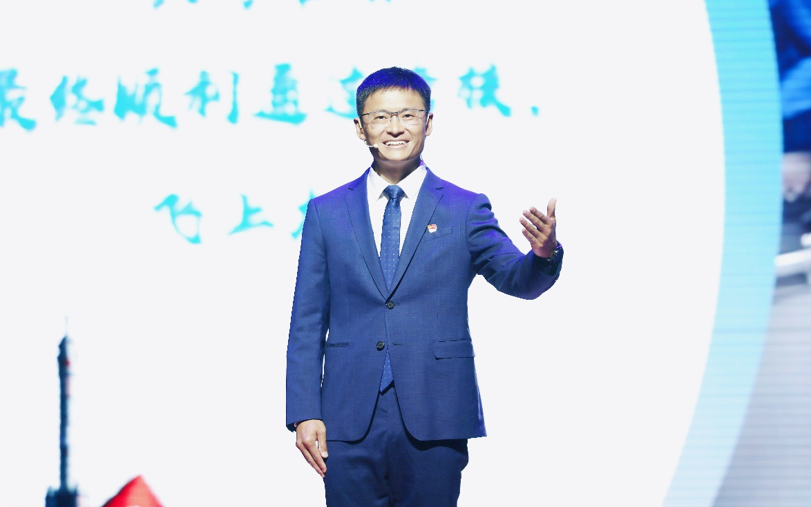 神舟十六號乘組航天員、北航宇航學院教授桂海潮作為青年代表之一進行主題演講。 受訪者供圖