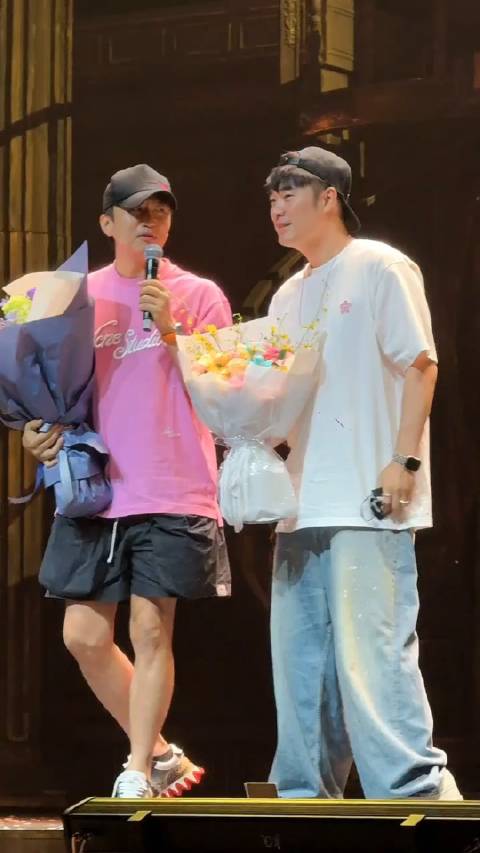 你们天霸动霸tua！