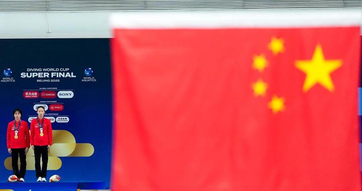 新华全媒+｜星光闪耀！中国跳水梦之队亮相世界杯总决赛