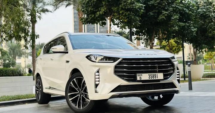 黑马出世！为什么这款中国车在迪拜突然火起来了？