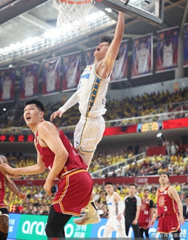 中国篮协认定刘传兴对曾凡博违体犯规属误判，其撞伤王少杰行为更恶劣