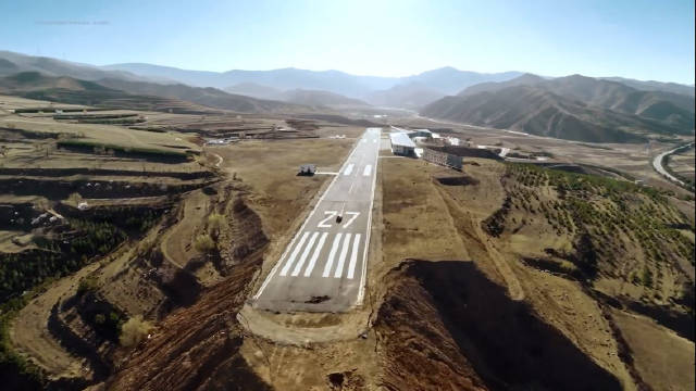 理想L9焕新版上市，双腔空悬、21.4英寸后排屏、VLA辅助驾驶升级